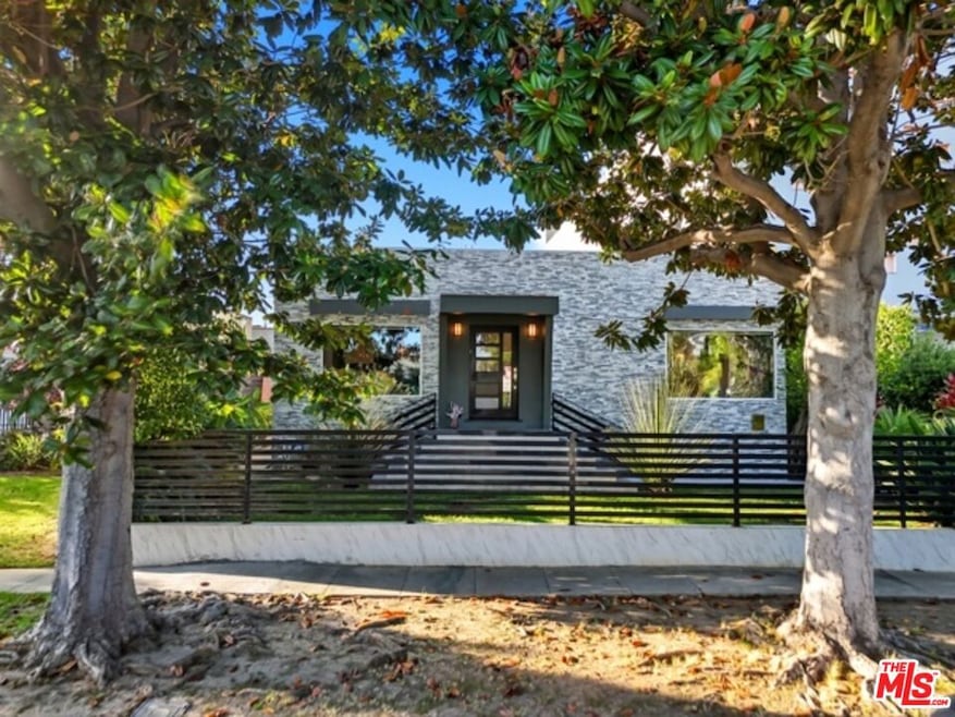 10915 Ayres Ave, Los Angeles, CA 90064 - photo 1