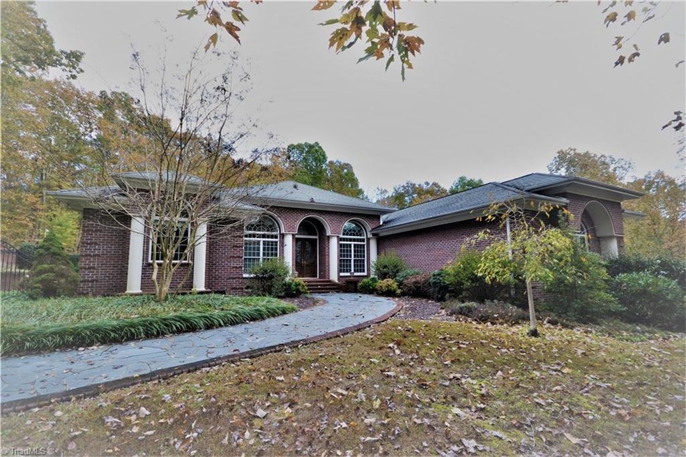 2727 Mountain Laurel Ln, Asheboro, NC 27205 - photo 1