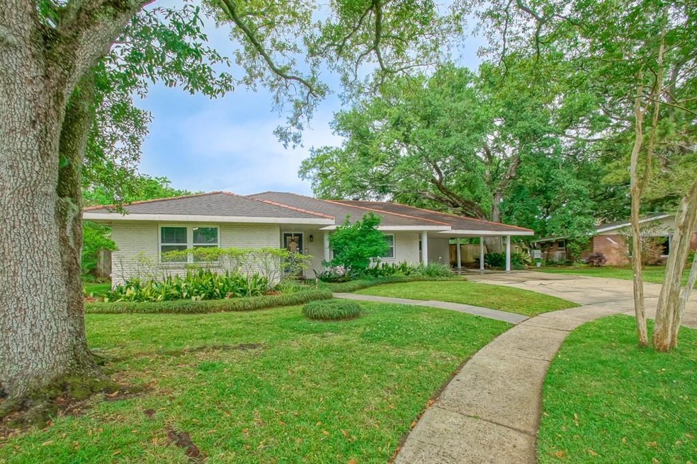 10136 Walden Dr, New Orleans, LA 70123 MLS 2415370