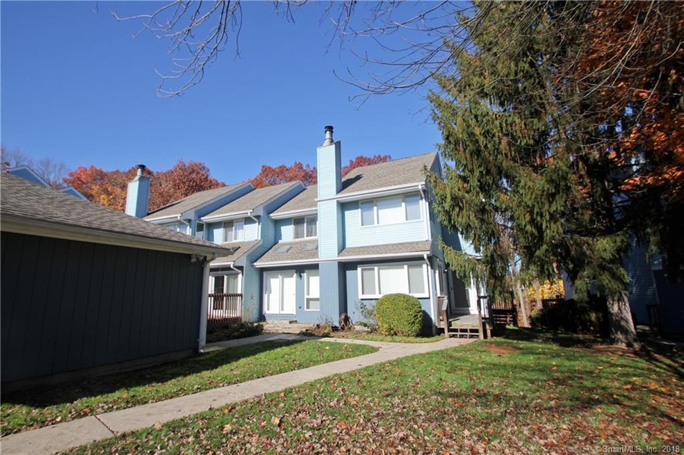 248 Alewife Ln, Suffield, CT 06078 - photo 1