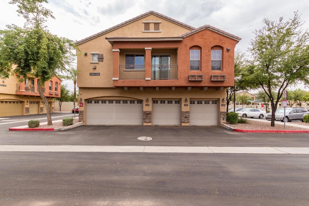 2401 Rio Salado