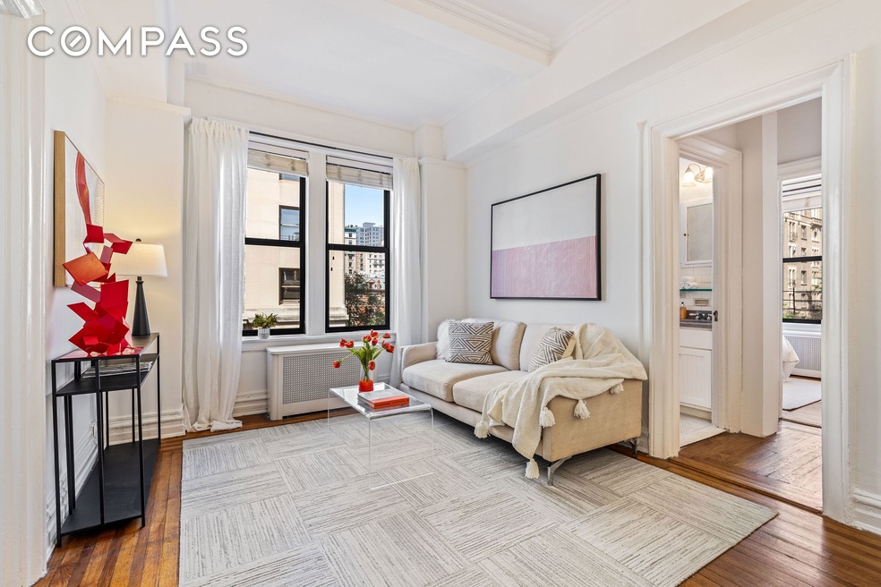 Pending $829,000 • Co-Listing Agent