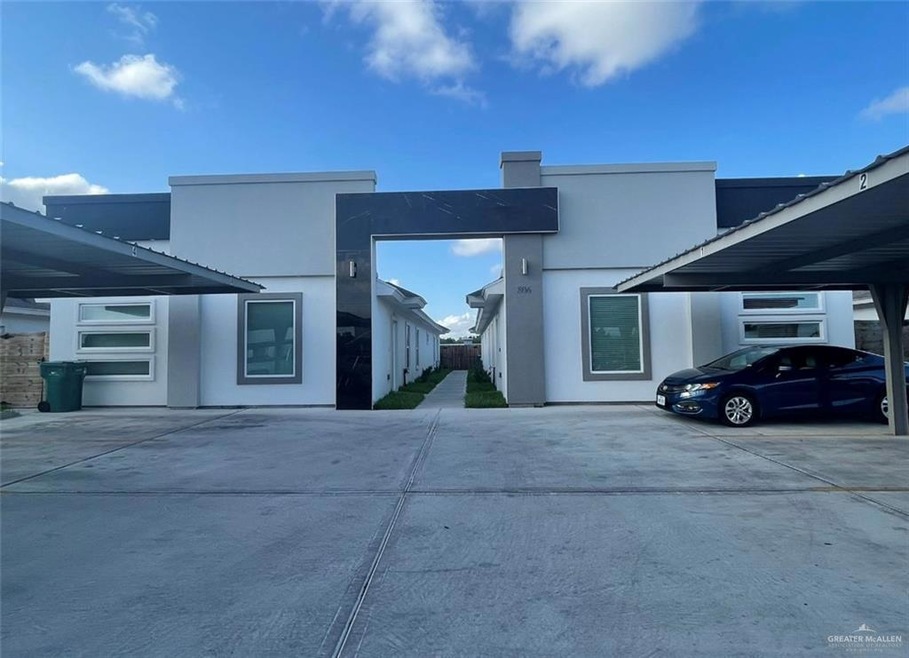 806 W Carmel Ave, Pharr, TX 78577 - photo 1