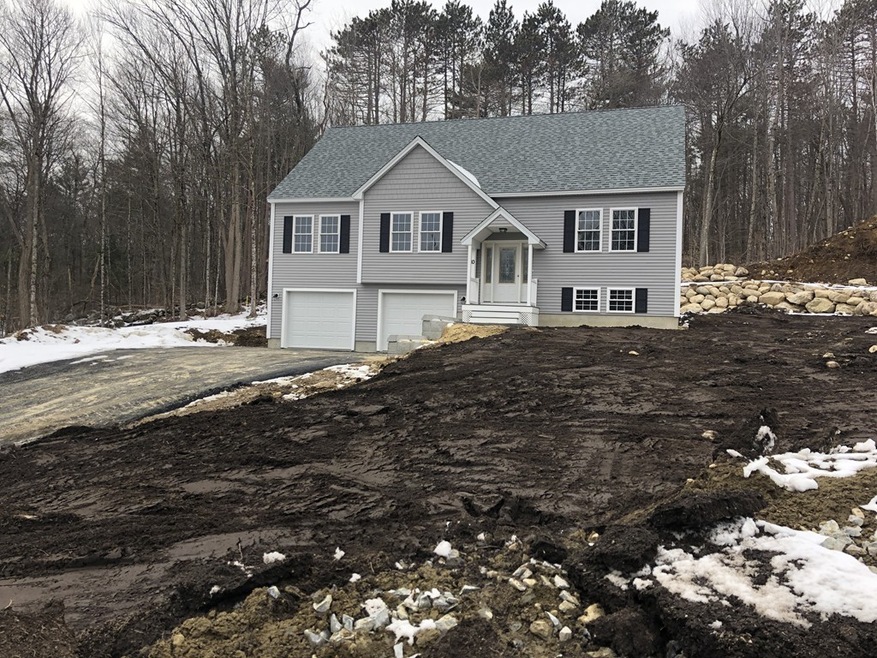 10 Bray Ave, Fitchburg, MA 01420 - photo 1