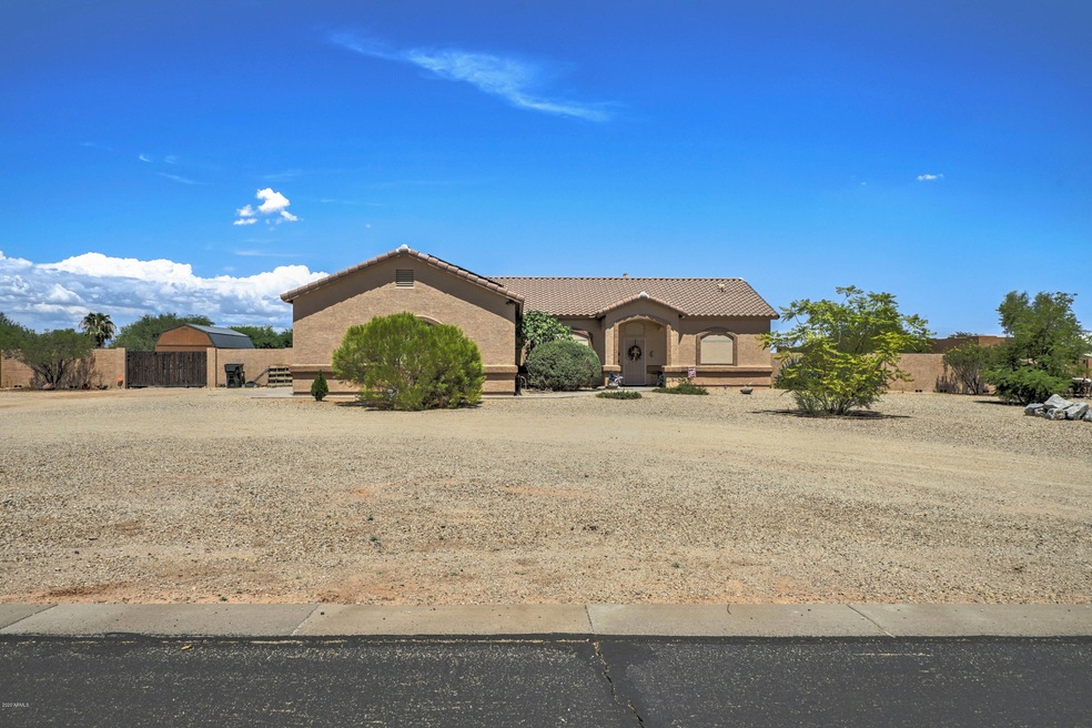 24410 W Quails Nest Ln-1