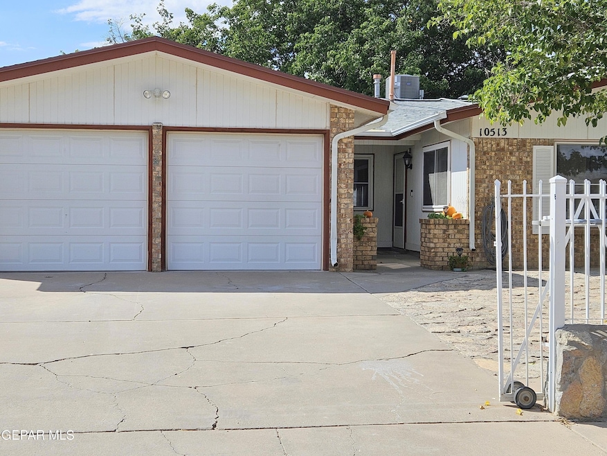Pending $216,000 • Co-Listing Agent