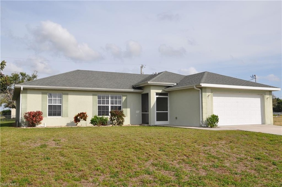 2813 NE 4th Place, Cape Coral, FL 33909 - photo 1