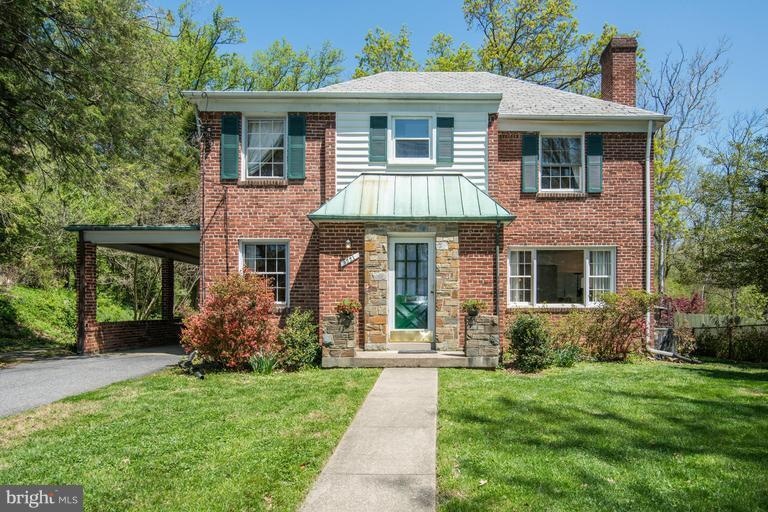 3221 Coquelin Terrace, Chevy Chase, MD 20815 - photo 1