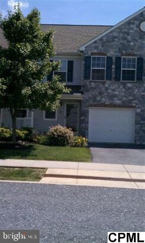 93 N Village Cir, Palmyra, PA 17078 - photo 1