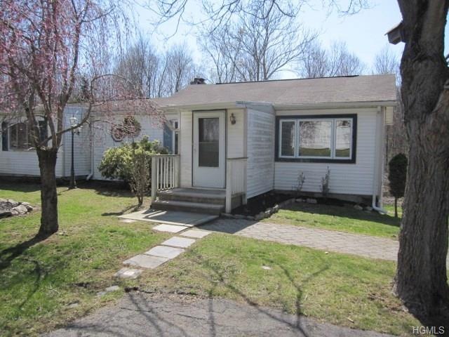 34 Hilltop Dr, Monroe, NY 10950 - photo 1