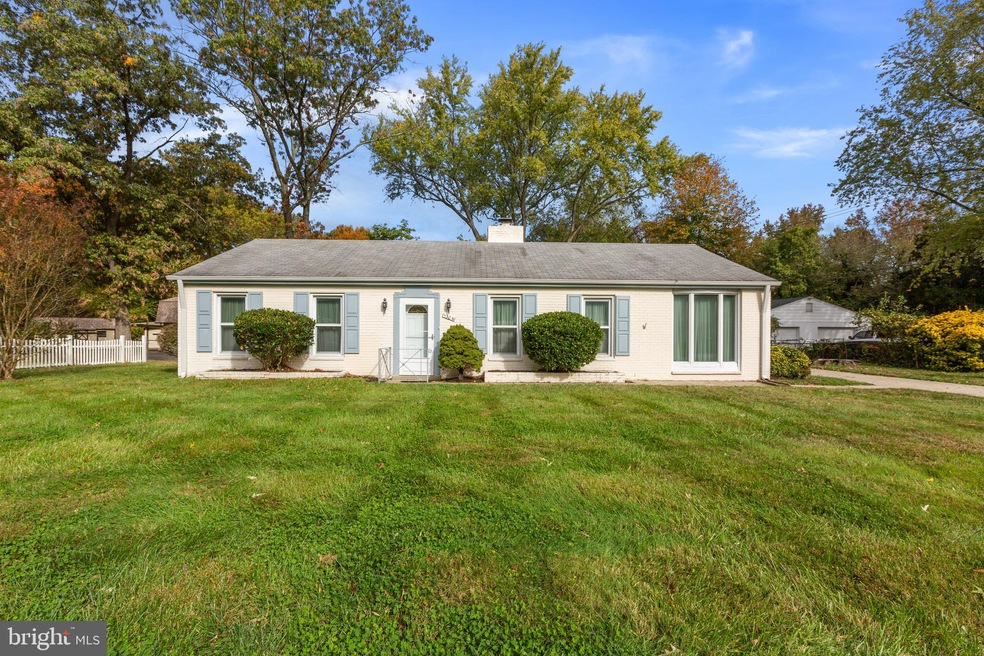 1304 Van Buren Dr, Fort Washington, MD 20744 - photo 1