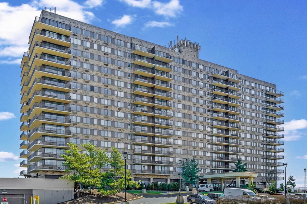 The Admirality Condominium unit 7B, Monmouth Beach, NJ 07750 - photo 1