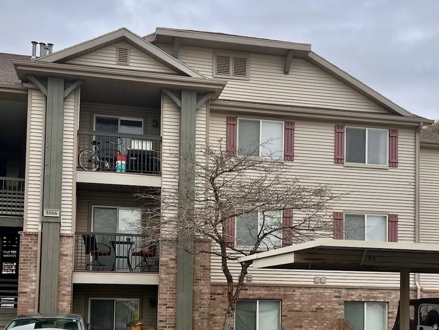 8066 N Ridge Loop E unit 10, Eagle Mountain, UT 84005 - photo 1