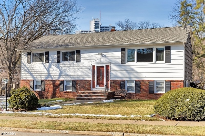 171 Charles St, Clifton, NJ 07013 - photo 1