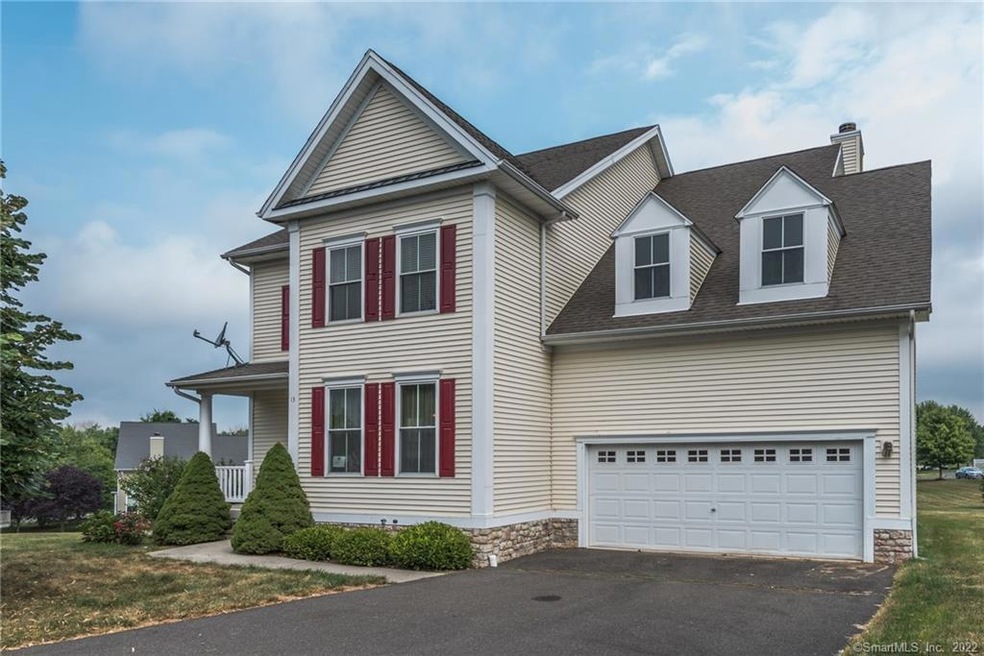 13 Chatham Ct unit 117, Middlebury, CT 06762 - photo 1