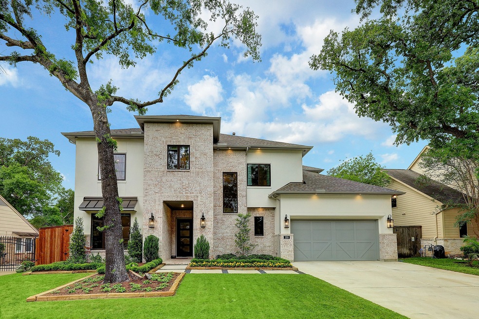 359 Wycliffe Dr, Houston, TX 77079 - photo 1