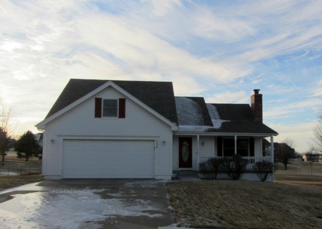 606 Condor St, Raymore, MO 64083 - photo 1