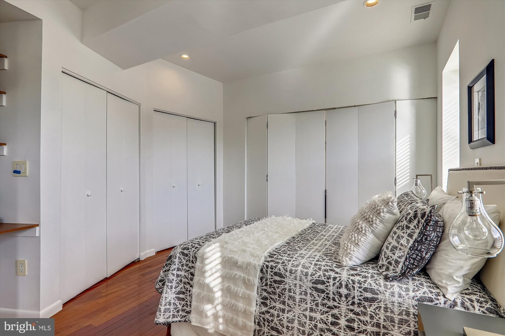 2370 Champlain St NW unit 31, Washington, DC 20009 - photo 1