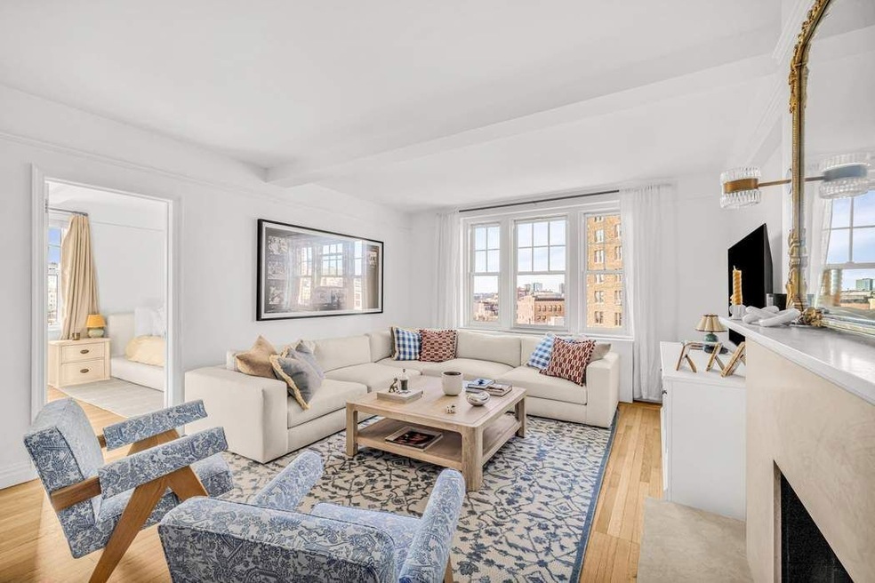 302 W 12th St unit 11E, New York, NY 10014 - photo 1