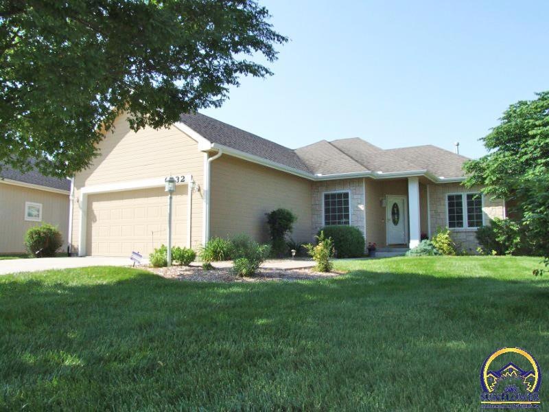 6332 SW Monarch Ct, Topeka, KS 66610 - photo 1