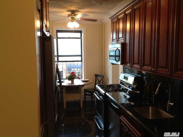 unlisted-address, Cedarhurst, NY 11516 - photo 1