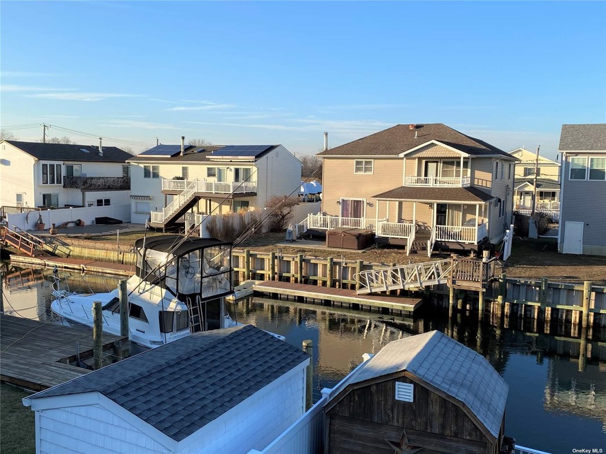 3609 Nimrod St, Seaford, NY 11783 - photo 1