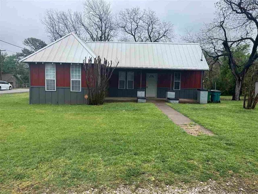 For Rent $1,350/month