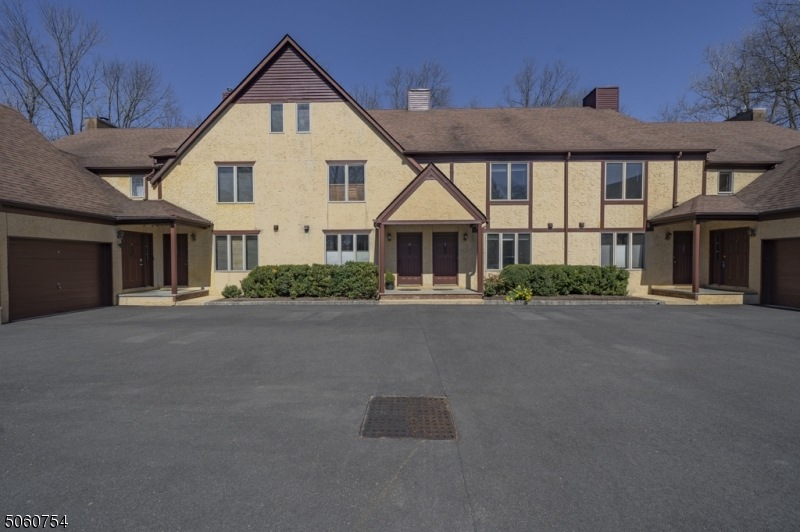 1371 Springfield Ave unit 10, New Providence, NJ 07974 - photo 1