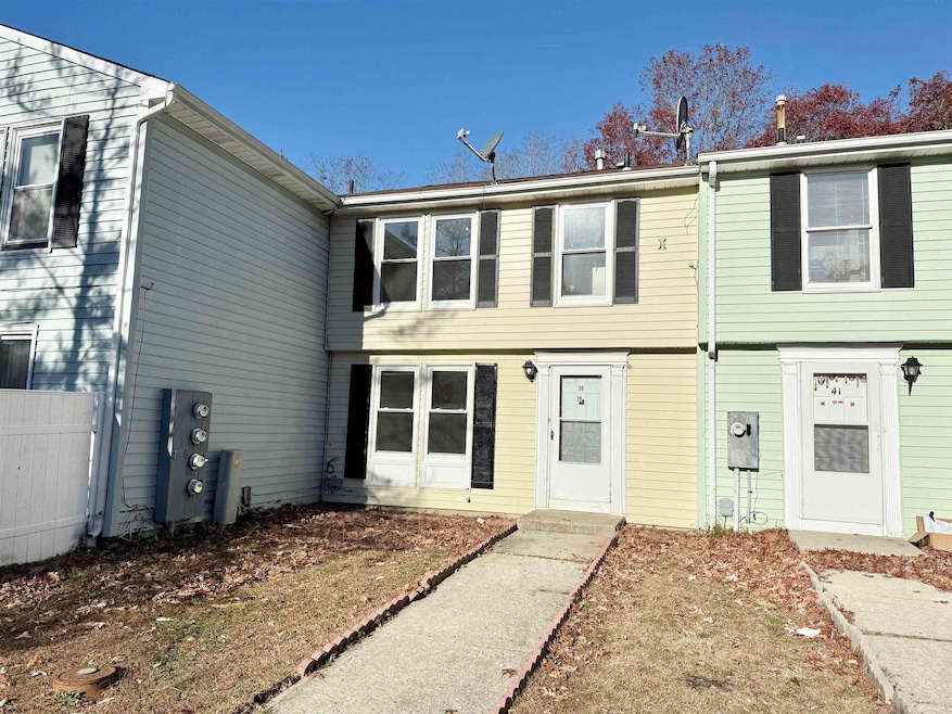 For Sale $179,900 • Co-Listing Agent