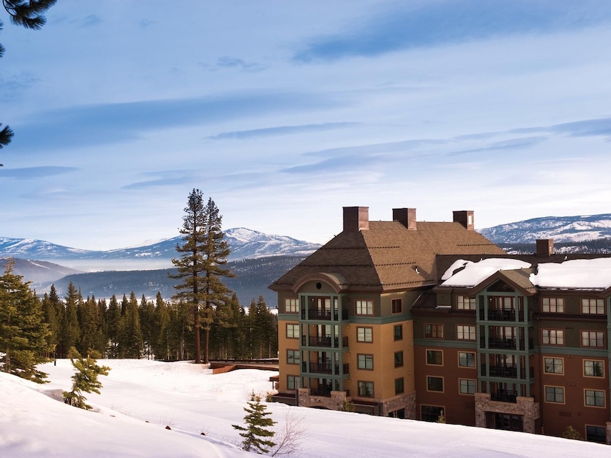 13051 Ritz Carlton Highlands Ct unit 4303 Interest 3, Truckee, CA 96161 - photo 1