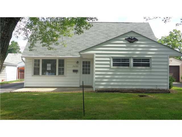 4098 Virginia Cir E, Columbus, OH 43213 - photo 1