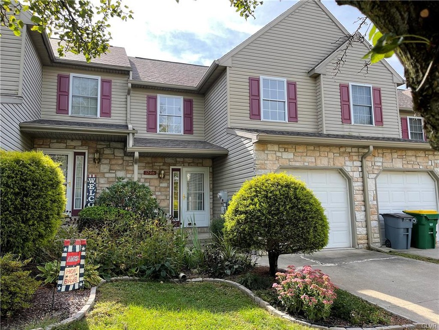 1796 Pinewind Dr, Alburtis, PA 18011 - photo 1