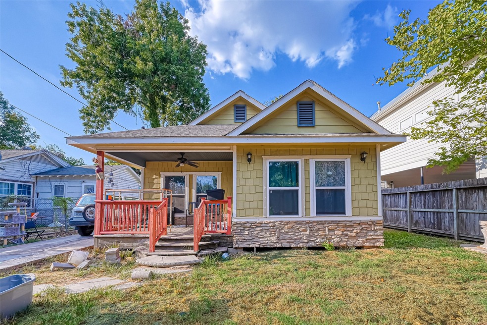 415 King St, Houston, TX 77022 - photo 1