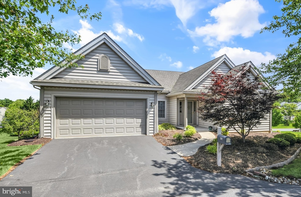 202 Sanibel Ln, Wyomissing, PA 19610 - photo 1