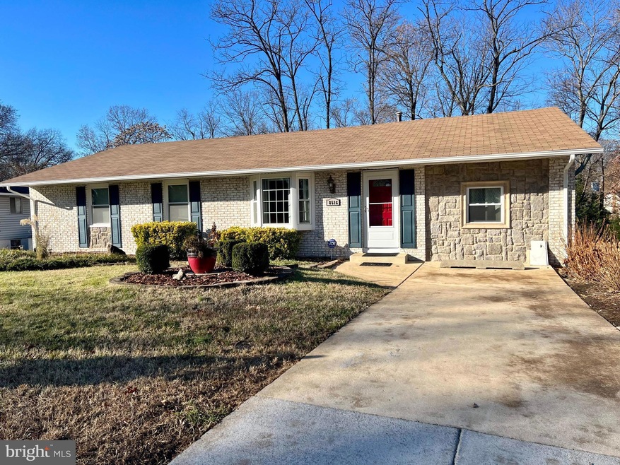 8516 Briarcroft Ln, Laurel, MD 20708 - photo 1