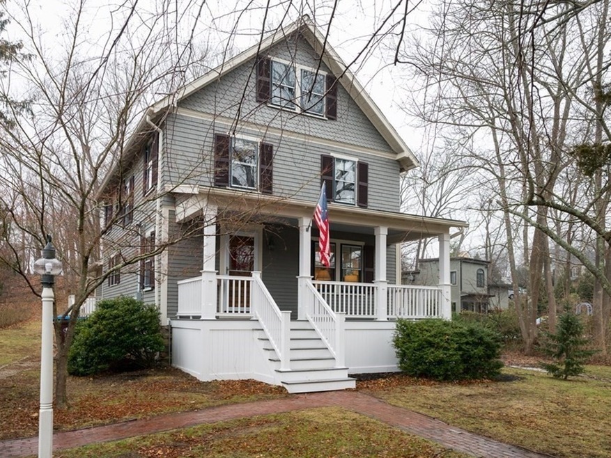 38 Thaxter St, Hingham, MA 02043 - photo 1