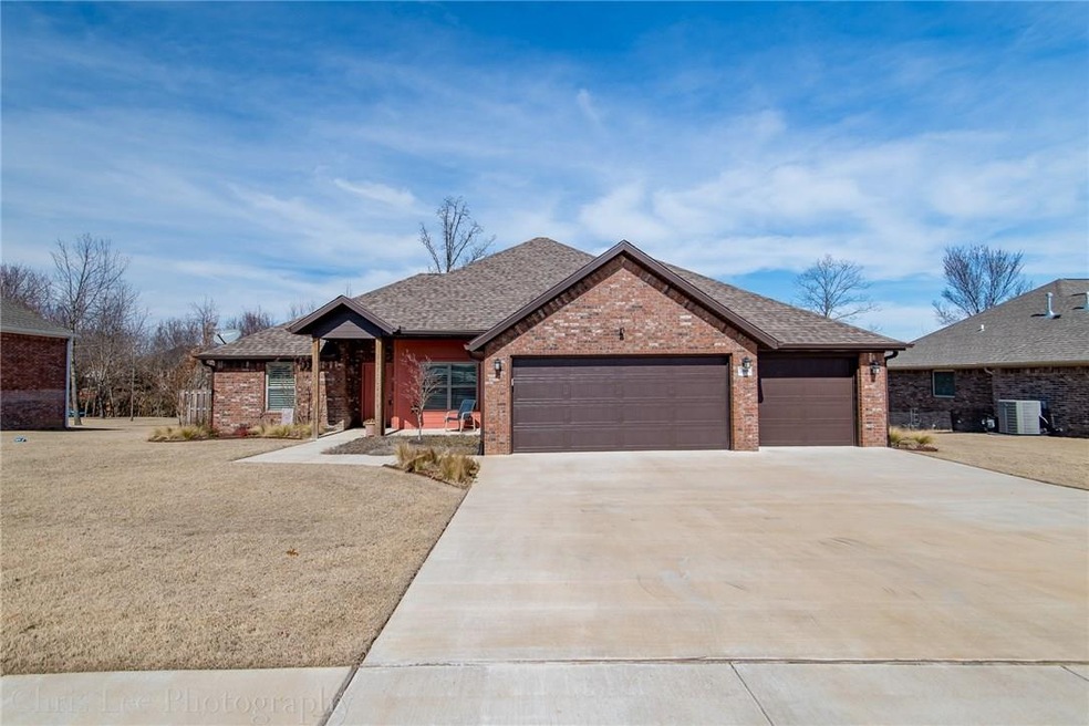 10009 David Ct, Siloam Springs, AR 72761 - photo 1