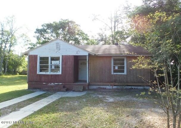 5411 Marcia Cir, Jacksonville, FL 32210 - photo 1