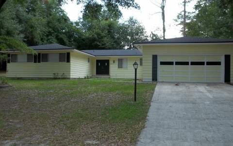 580 NW Clubview Cir, Lake City, FL 32055 - photo 1