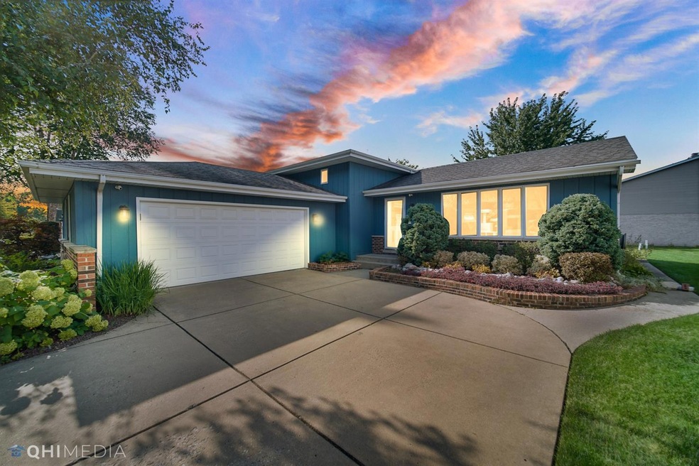 1532 W Pine St, Griffith, IN 46319 - photo 1