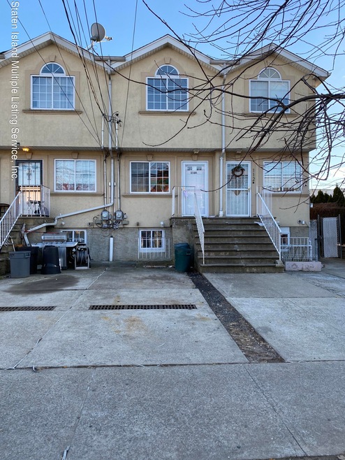 110 Broad St unit B, Staten Island, NY 10304 - photo 1