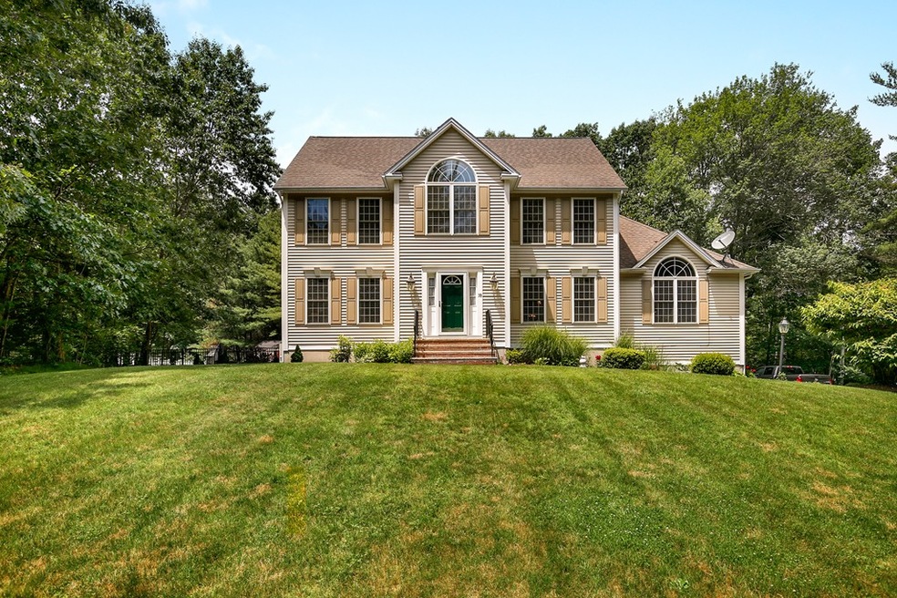 18 Lane Ten Acres Rd, Merrimac, MA 01860 - photo 1