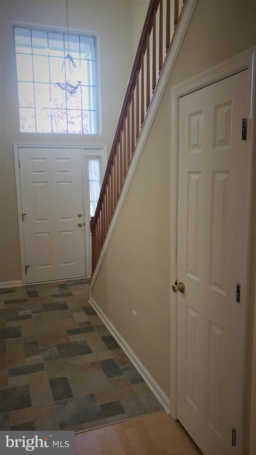 19935 Dunstable Cir, Germantown, MD 20876 - photo 1