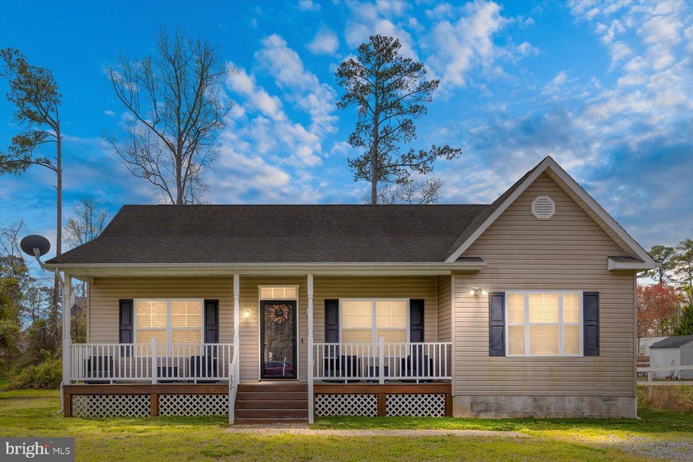 339 Monroe Dr, Colonial Beach, VA 22443 - photo 1