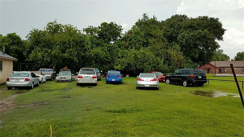 0 Virgil St, Houston, TX 77088 - photo 1
