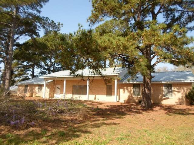 134 Fm 696, Elgin, TX 78621 - photo 1