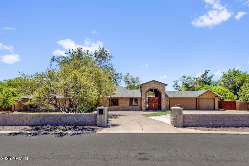 2043 E Quartz St (3)