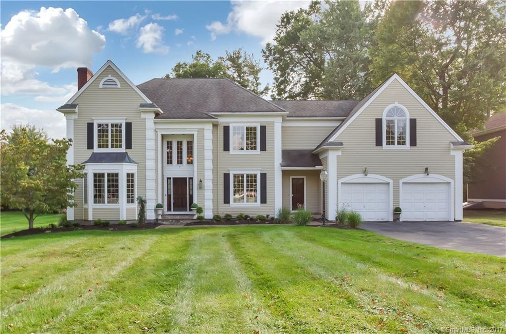 Welcome to 7 Trumbull Lane!