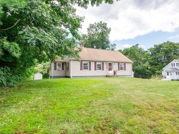 13 Heard St, Auburn, MA 01501 - photo 1