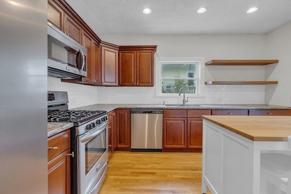 19 Hudson St unit 1, Somerville, MA 02143 - photo 1